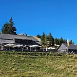 The Am Klippitztoerl - *