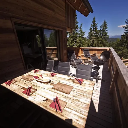 The Am Klippitztoerl - *