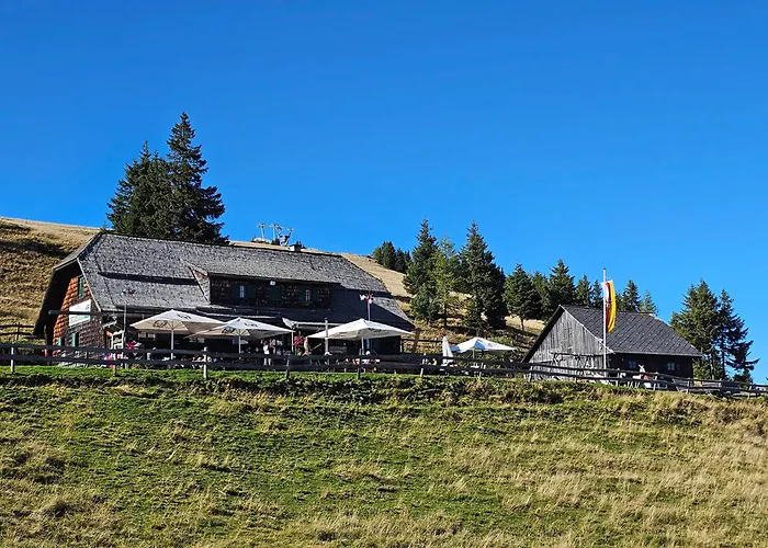 The Am Klippitztoerl - *